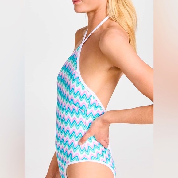 New L*SPACE Maribella Halter Lg Blue Pink Ombre Chevron High Leg 1-Pc Maillot - Picture 9 of 16